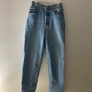 levi jeans